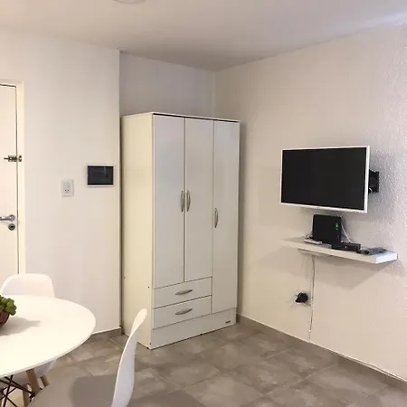 Departamento En Mendoza, Capital, En Calle Aristides Villanueva Exterior photo